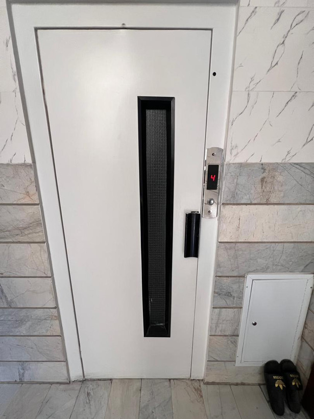 برچسب سوپر هایگلس سفید